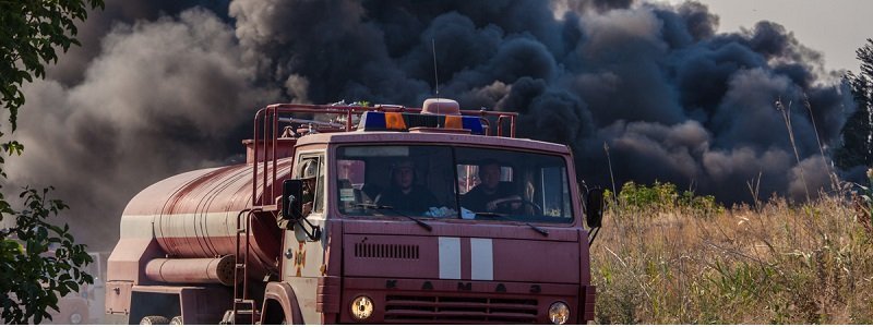 Спасатели предупреждают о повышенной пожарной опасности в 13 областях страны