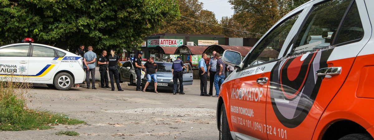 Пьяный водитель с удостоверением полицейского устроил погоню с патрульными в Днепре