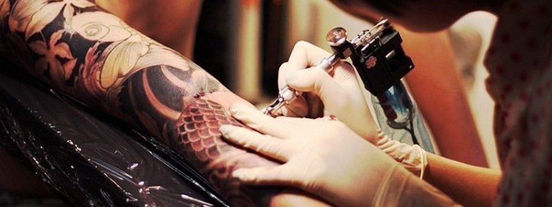 В честь Дня татуировщика: 5 лучших мастеров Днепра