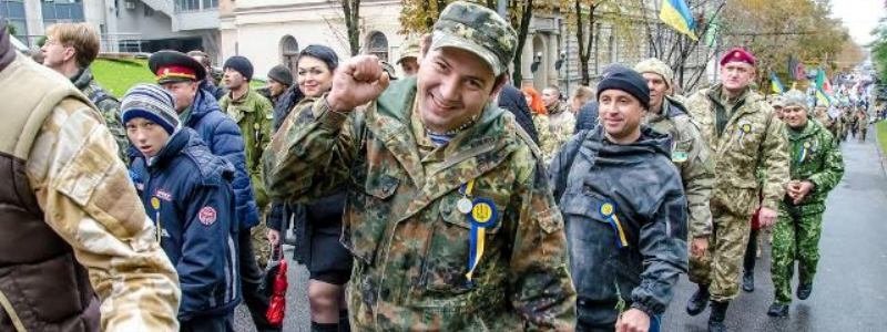 День захисника Дніпропетровщина відзначить військовим маршем  та зірковим концертом, – Валентин Резніченко