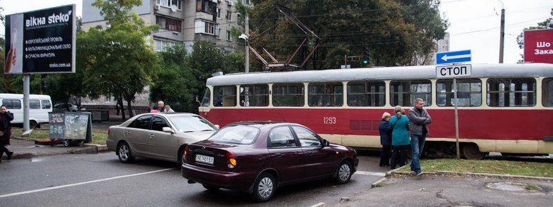 ДТП на Савченко: столкнулись трамвай, Toyota и Daewoo