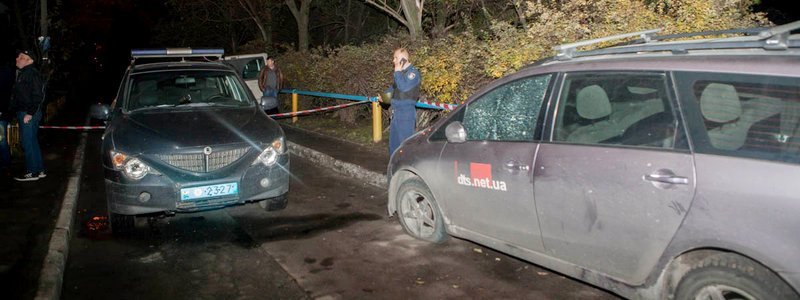 Вооруженное ограбление в Приднепровске: подробности и травмы пострадавших полицейских