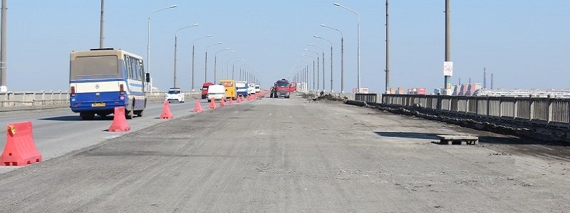 Стало известно, когда в Днепре закончат ремонт Нового моста