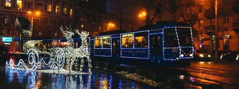 Как будет работать общественный транспорт в новогоднюю ночь и на Рождество