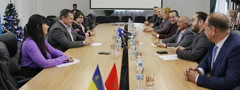 Борис Филатов обсудил с представителями Марокко перспективы сотрудничества в экономике и сфере образования