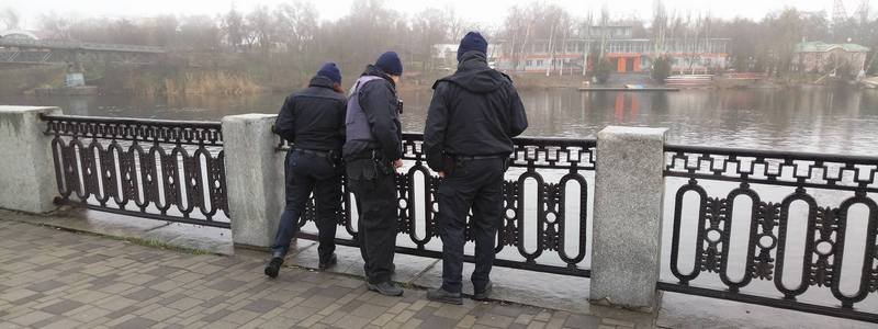 В реке возле ресторана Coast нашли труп женщины