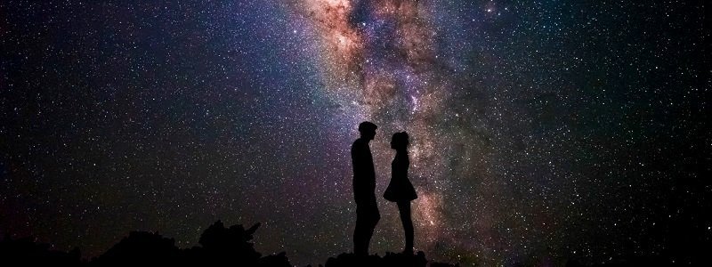 Сюрпризы и звездная романтика в Днепровском планетарии на День влюбленных: праздничная программа