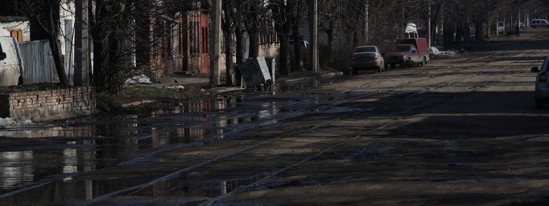 На Орловской четыре дня текла вода из прорванной трубы
