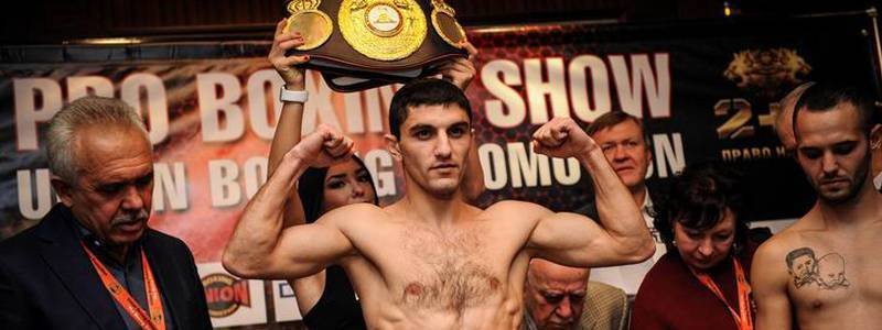 Боксер из Днепра Артем Далакян стал чемпионом мира по версии WBA