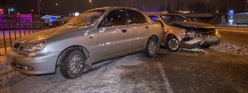 На Слобожанском проспекте столкнулись Chevrolet и Daewoo