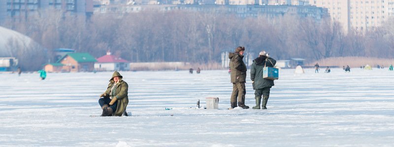 Как легко умереть в Днепре: рыбаки снова вышли на реку