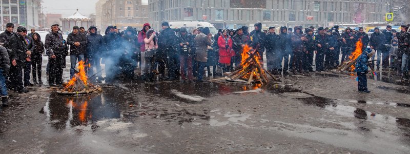 В центре Днепра отметили Новый год по-азербайджански