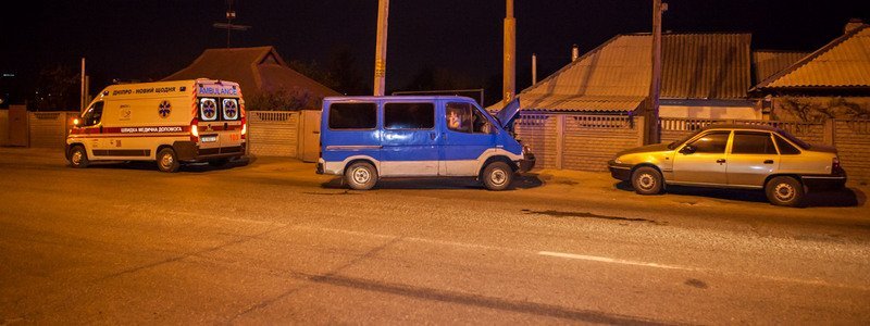 На проспекте Мануйловском водитель умер за рулем и врезался в электроопору