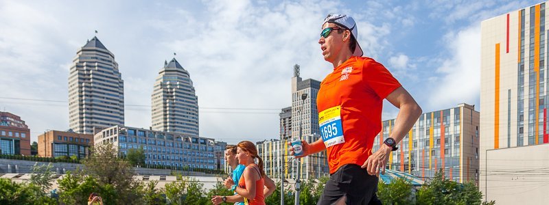 В Днепре 250 спортсменов готовились к Interpipe Dnipro Half Marathon