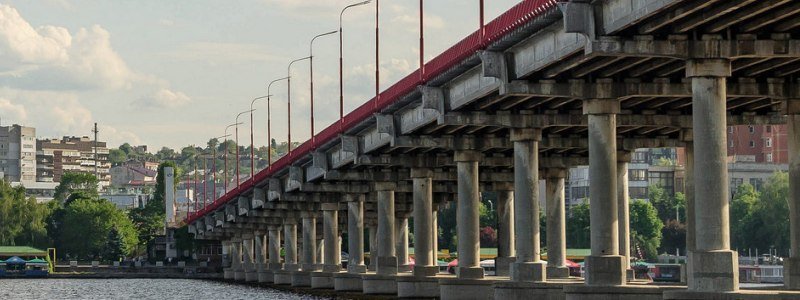 Когда и как будут перекрывать Новый мост в Днепре: график движения