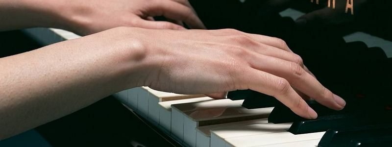 Пианистка из Днепра заняла первое место на конкурсе в Милане