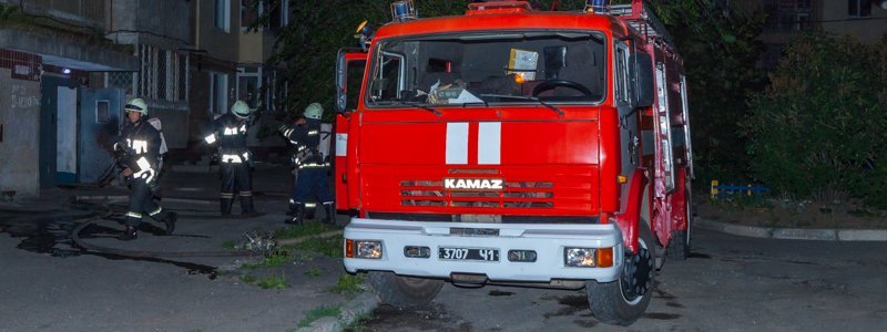 В Днепре на улице Данилы Нечая горела квартира: погибла пожилая женщина