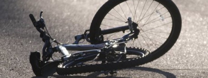 Недалеко от Днепра погиб вице-мэр, упав с велосипеда