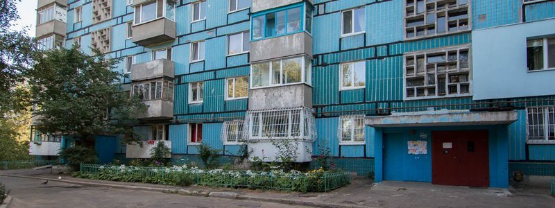 В Приднепровске подвал дома затапливает нечистотами