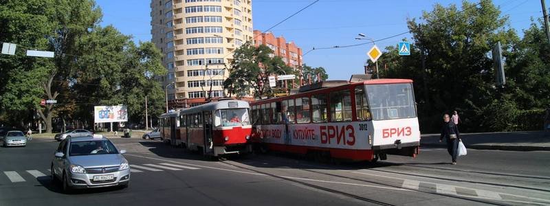 На Чернышевского остановилось движение трамваев из-за аварии сети