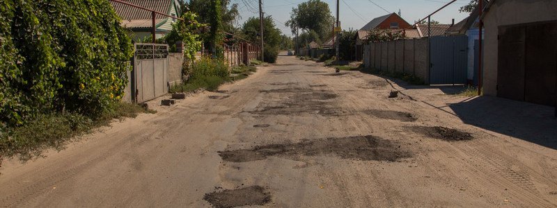 По заявкам: как выглядит дорога на Петрозаводской в Днепре