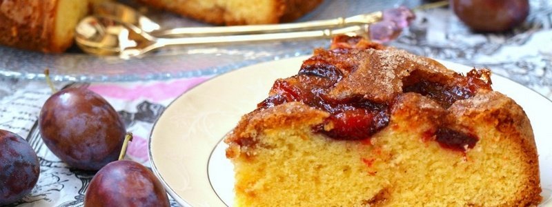 Полезные и вкусные рецепты: как приготовить сливовый пирог
