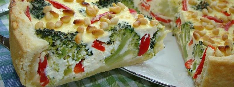 Полезные и вкусные рецепты: как приготовить сытный пирог с брокколи и сыром фета
