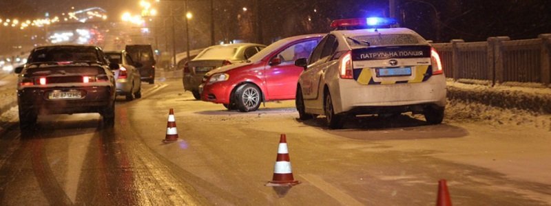 На Слобожанском проспекте случилось 3 аварии: пострадало 8 машин