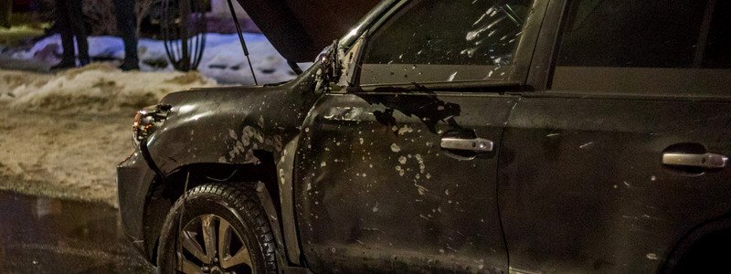 В Днепре из РПГ обстреляли внедорожник Toyota: появилось видео