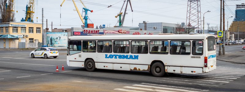 В Днепре на улице Княгини Ольги автобус № 125 сбил велосипедистку