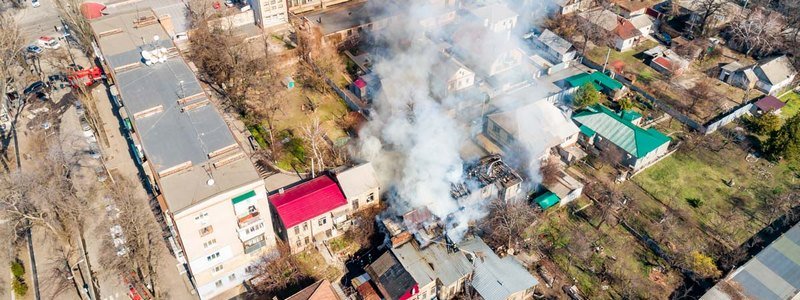 Сильный пожар с пострадавшими на Жуковского: появились фото и видео