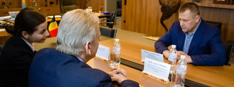 Мэр Днепра Борис Филатов обсудил с Чрезвычайным и Полномочным Послом Бельгии в Украине Алексом Ленартсом перспективы инвестиций и сотрудничества