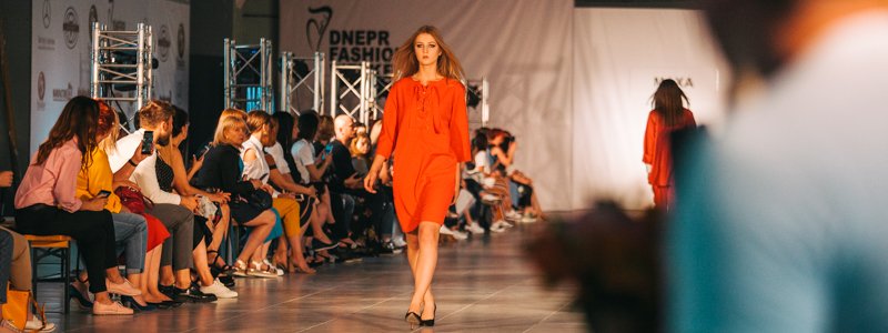 Украинские дизайнеры представили свои новые коллекции одежды на Dnepr Fashion Weekend