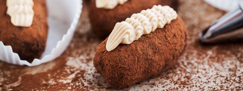 10 лучших рецептов пирожного «картошка» — вкуснейшего десерта родом из детства - Лайфхакер
