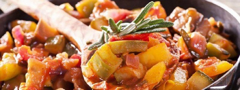 Полезные и вкусные рецепты: как приготовить мясное рагу с овощами