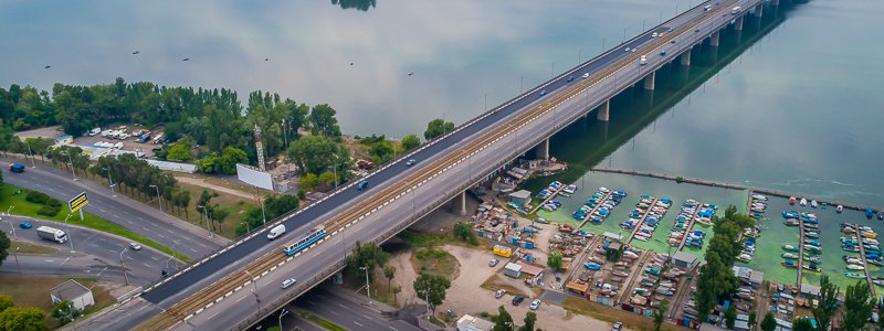 В Днепре закончили ремонт Кайдакского моста