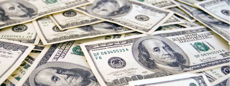 НБУ изменил правила выдачи валютной наличности через кассы и банкоматы