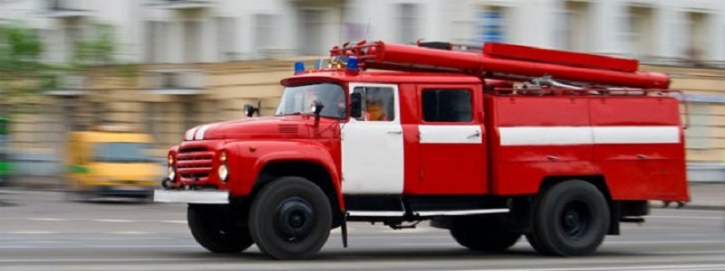 Пожар на проспекте Поля: пострадал мужчина (ВИДЕО)