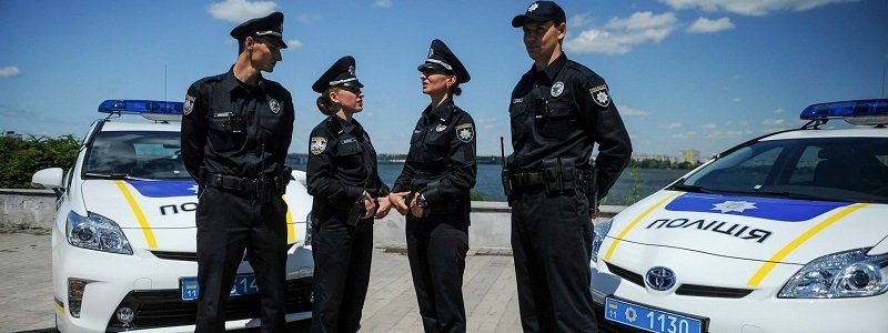 Когда полицейский может остановить вас на улице: мнения жителей Днепра (ВИДЕО)