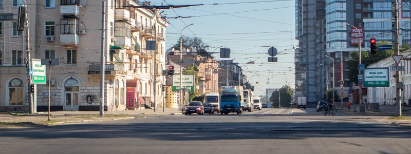 День тишины: с улиц Днепра исчезли агитационные плакаты