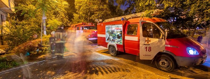 В Днепре в пожаре на Юлиуша Словацкого пострадали 27-летняя женщина и младенец