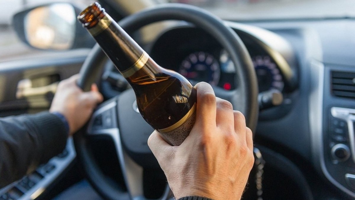 В Днепре водитель с признаками алкогольного опьянения предлагал патрульным взятку