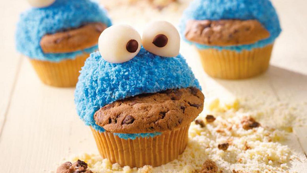 Полезные и вкусные рецепты: как приготовить маффины Cookie Monster