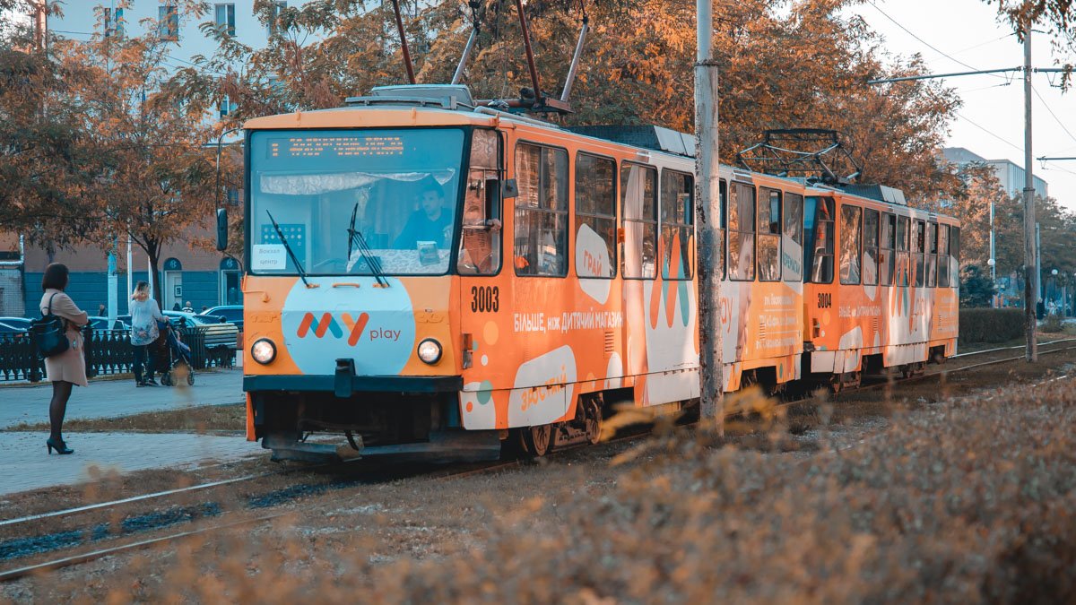 В центре Днепра из-за ремонта контактной сети проезд для трамваев будет закрыт