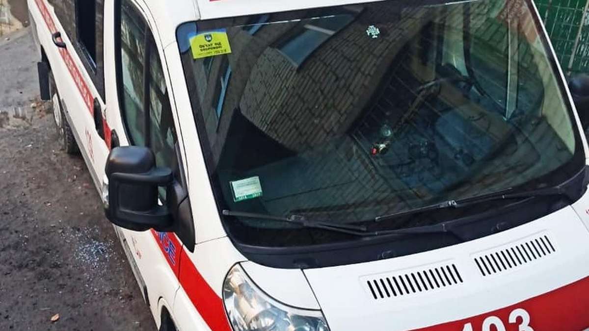 В Днепре ограбили автомобиль скорой помощи