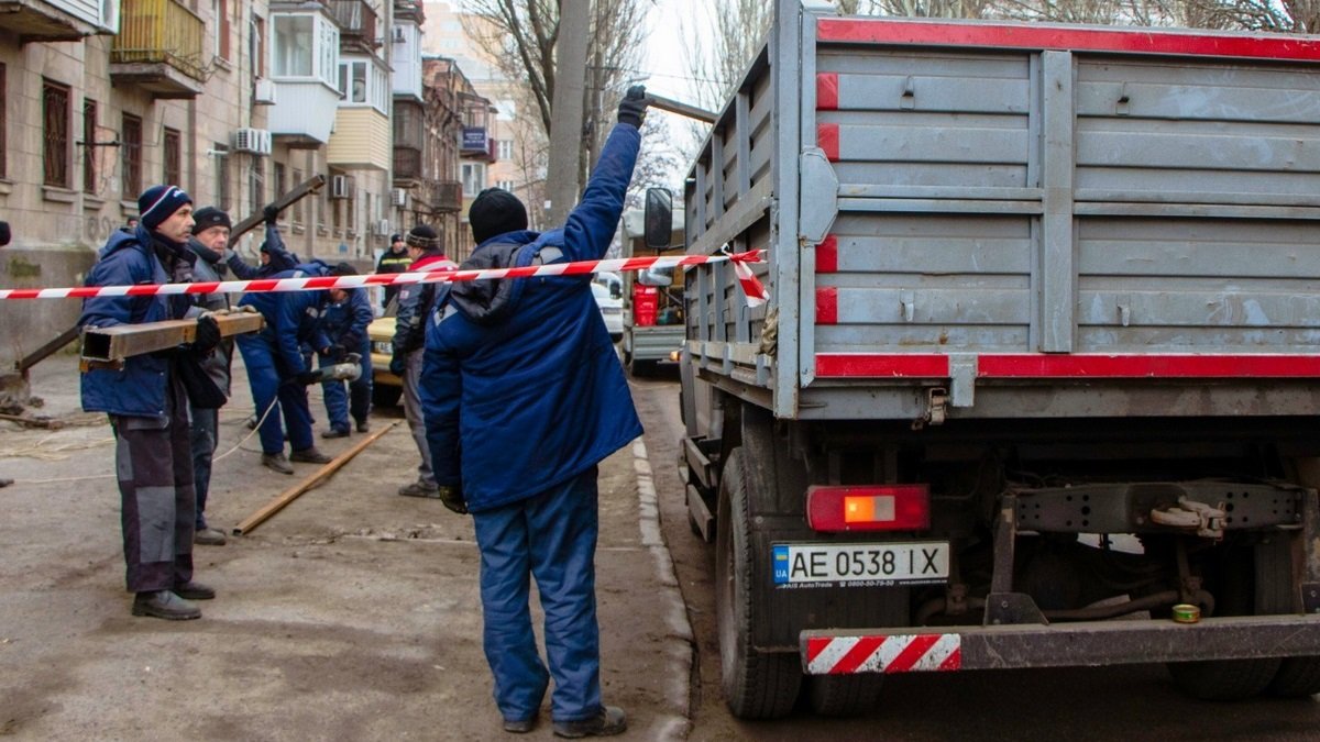 В Днепре улицы планируют зачистить от киосков: список адресов