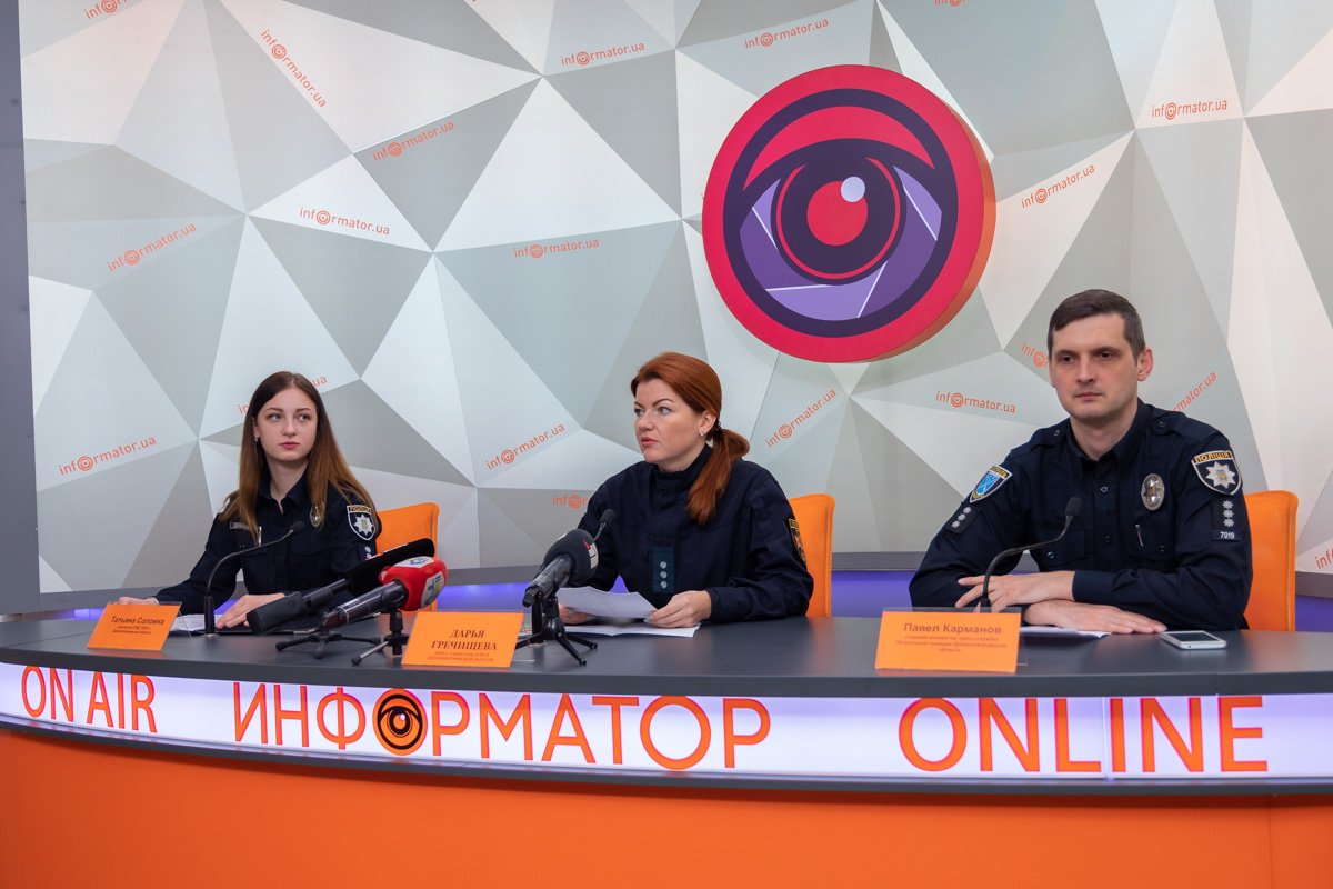 Авиабомбы в аэропорту и убийство в Софиевке: итоги недели от полиции и спасателей