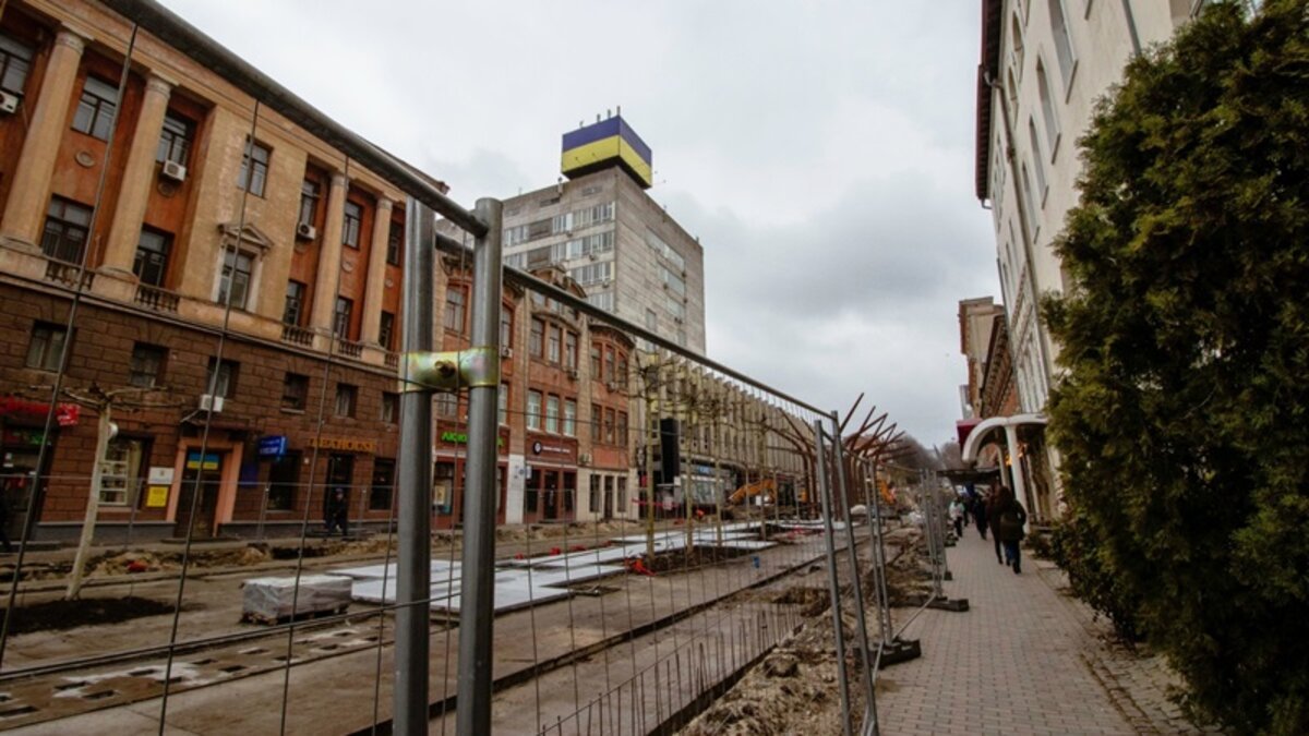 В Днепре заканчивается ремонт центральной улицы