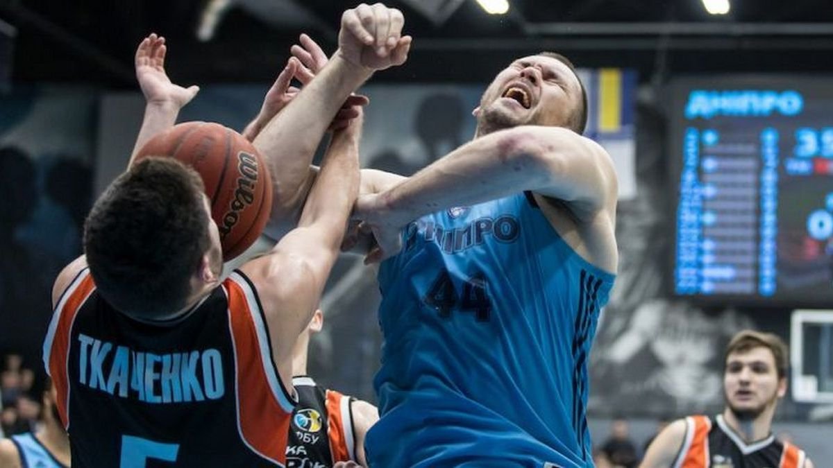 Федерация баскетбола завершила чемпионат Украины из-за коронавируса