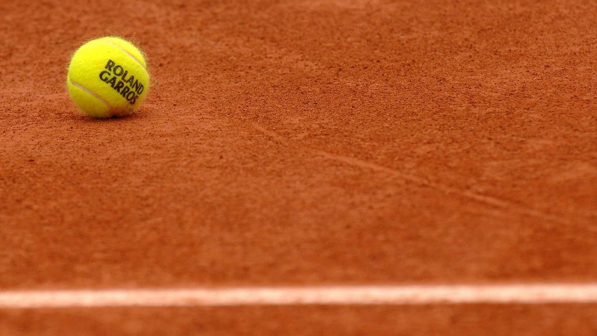 Турнир Большого Шлема Roland Garros перенесен на осень
